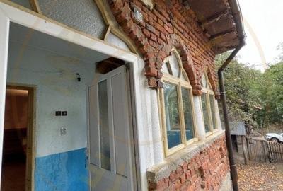 Casa 3 camere +teren 4260 mp livada, zona SUICI -Arges - 4
