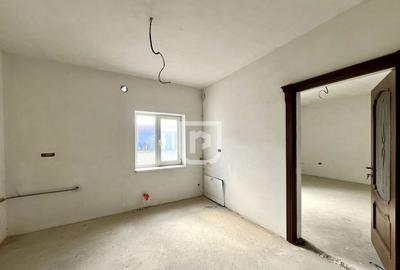 Apartament cu 3 camere semidecomandat în Frasin - 12