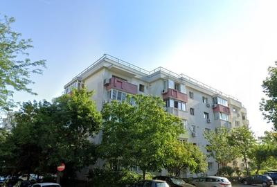 Apartament cu 2 camere decomandat în Aviației