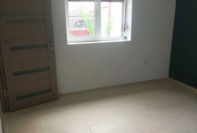 Casă cu Teren 30 Mp în Central - 6