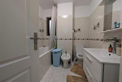 Apartament cu 3 camere decomandat în Valea Adâncă - 2