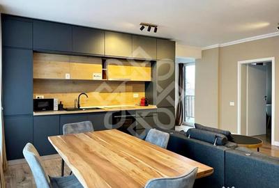 Apartament cu 3 camere semidecomandat în Central