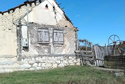 Casă cu 2 camere în Ezeriș - 3