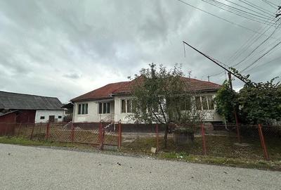 Casă cu 3 camere cu Teren 600 Mp în Mocod - 2