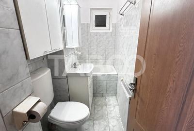 Apartament cu 2 camere nedecomandat, mobilat în Vasile Aaron - 5