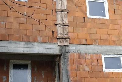 Casă cu 4 camere în Central - 4