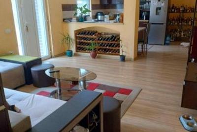 Casă cu 6 camere cu Teren 2656 Mp în Cenei - 7