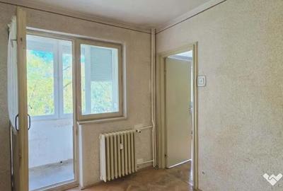 Apartament cu 3 camere decomandat în Sud - 4
