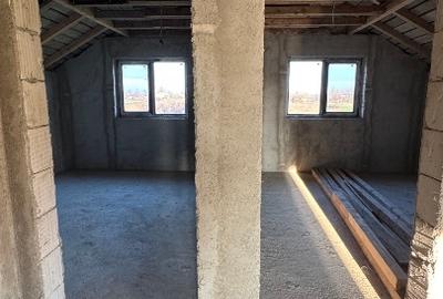 Casă individuală cu 5 camere cu Teren 3000 Mp în Slobozia - 9