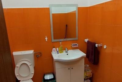 Spațiu comercial, de 100 mp, în Central - 2