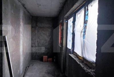 Casă cu 3 camere cu Teren 250 Mp în Central - 7