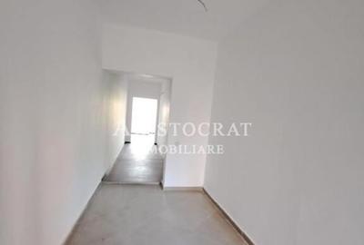 Vila Tip Duplex generoasa cu vedere lac - 4