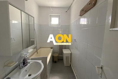 Apartament cu 3 camere decomandat în Cetate - 2