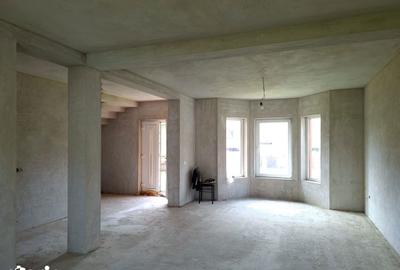 Casă cu 4 camere cu Teren 492 Mp în Bascov - 15