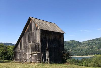 Spațiu comercial, în Ceahlău - 8