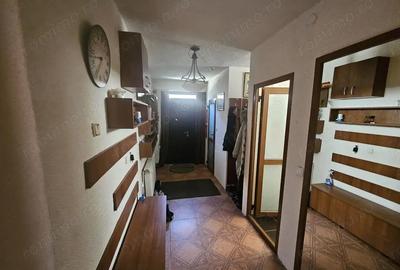 Casă cu Teren 159 Mp în Schei