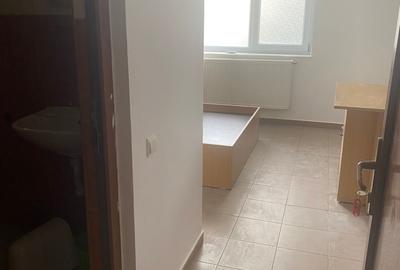 Casă cu 14 camere cu Teren 360 Mp în Central - 8
