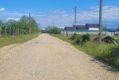 Teren de 3400 mp, în Leordeni