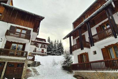 Apartament cu 3 camere în Est - 16