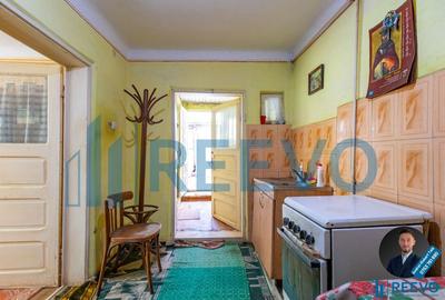 Casa de vanzare, Mun. Bacau, str. Progresului nr.7 - 8