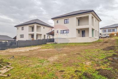 Casa cu 4 camere de vanzare, Jucu de Sus, Frasinului Nr.6 Semifinisat - 2