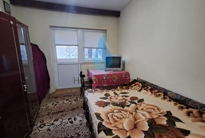 Apartament cu patru camere,doua bai,zona Dacia. - 4