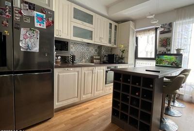 Apartament cu 3 camere semidecomandat în Cotroceni - 4