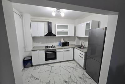 Apartament cu 2 camere decomandat în B-dul București - 7