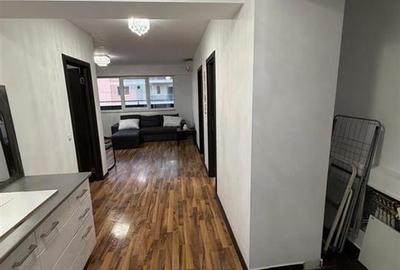 Apartament cu 3 camere, mobilat în Nufărul