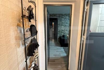 Apartament cu 3 camere semidecomandat în Vest