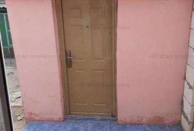 Casă cu 1 camere cu Teren 100 Mp în Central - 3