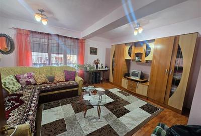 Casă individuală cu 4 camere cu Canalizare în Ultracentral - 3