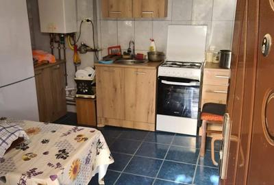 Casă cu 4 camere în Gârbovi - 3