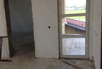 Casă cu 5 camere cu Teren 1400 Mp în Berceni - 4