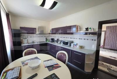 Apartament cu 3 camere decomandat în Central - 18