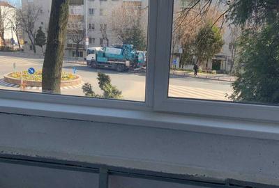 Apartament cu 3 camere decomandat în Central - 3