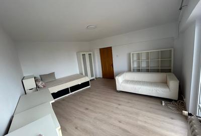 Garsonieră decomandată, mobilată în Titan - 6