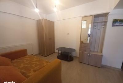 Apartament cu 2 camere decomandat în Central - 1