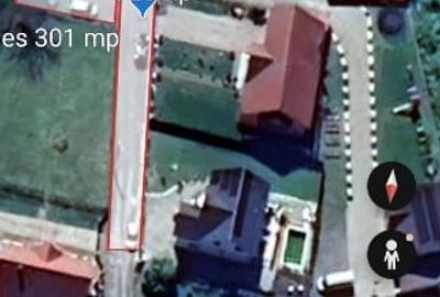 Teren Construcții intravilan de 1000 mp, în Central - 2