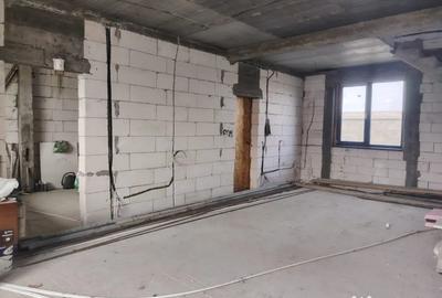 Casă cu 4 camere cu Teren 250 Mp în Central - 13