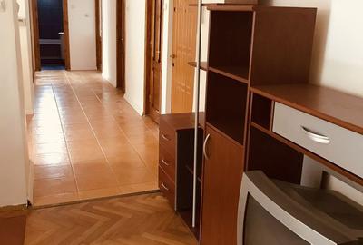 Apartament cu 4 camere decomandat în Diamant - 4