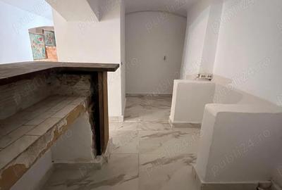 Spațiu comercial, de 91 mp, în Central - 8