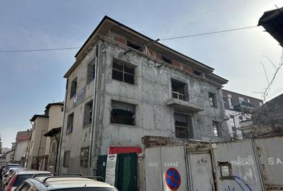 Casă individuală cu 19 camere cu Canalizare în Pache Protopopescu - 4