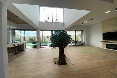 Vila Smart & Autosustenabilă din Beton Monolit – Piscină & Buncăr – Corbeanca - 3