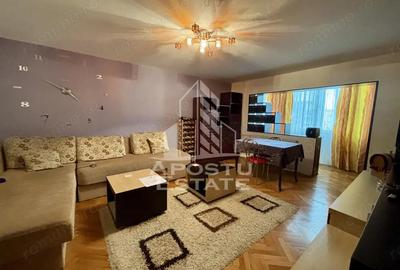 Apartament cu 4 camere, etaj intermediar, centrala, zona Shopping City - 1