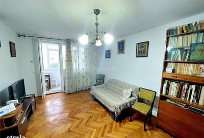 Apartament cu 4 camere decomandat în Crâng - 1
