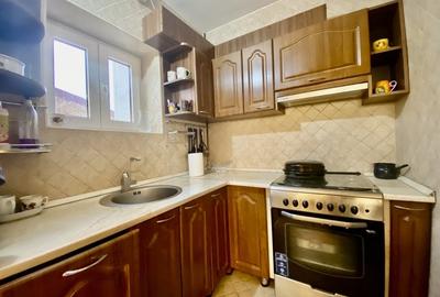 Urgent/Vânzare Casa/Vila, 4+ camere, teren 346 mp,  Targoviste, zona Micro 4 - 12