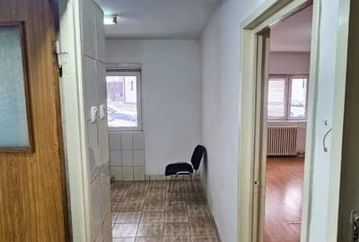 Garsonieră decomandată în Nicolina - 2