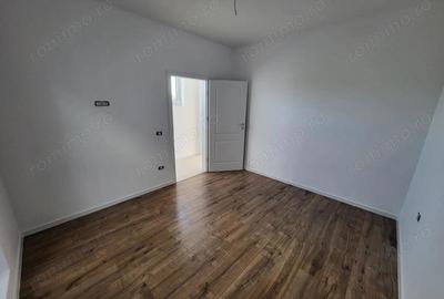 Casă cu Canalizare în Ciarda Roșie - 3