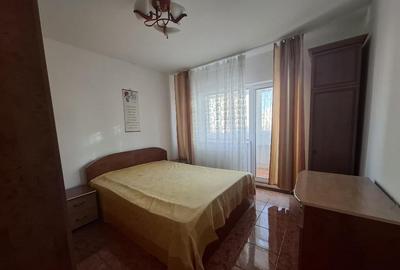 Apartament cu 3 camere decomandat în UTA - 16